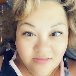 Meet your Posher, Lesa